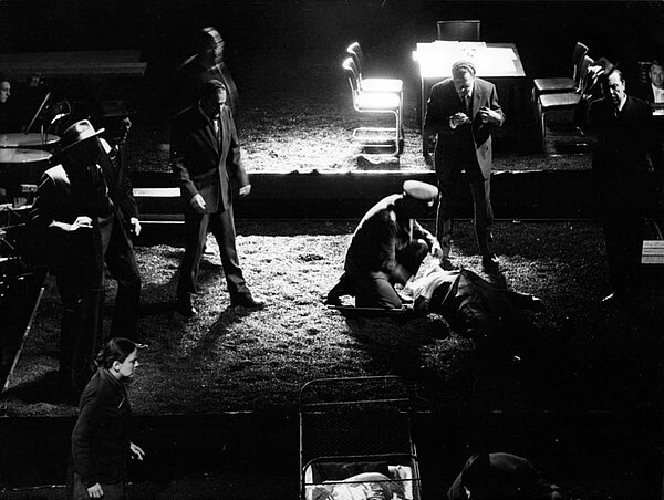 Premiere von "Wir erreichen den Fluss", Stuttgart 1977