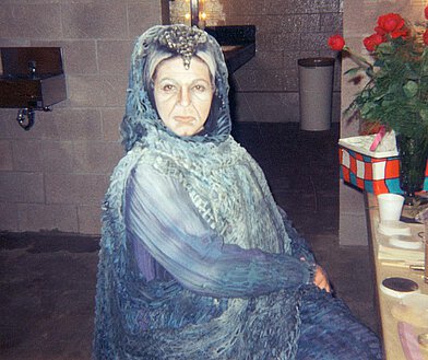 Joan Caplan als Beroe in "The Bassarids", Santa Fé Opera 196...