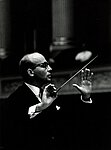 Hans Werner Henze durante le prove per il concerto Musica viva a Monaco, 1963