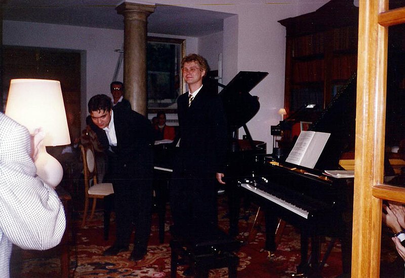 Moritz Eggert (li.) und Martin Zehn (re.) nach einem Hauskonzert auf La Leprara, 1993