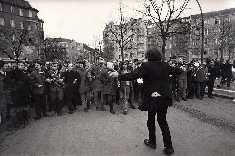 Berlin 1968: Demonstration gegen den Krieg in Vietnam
