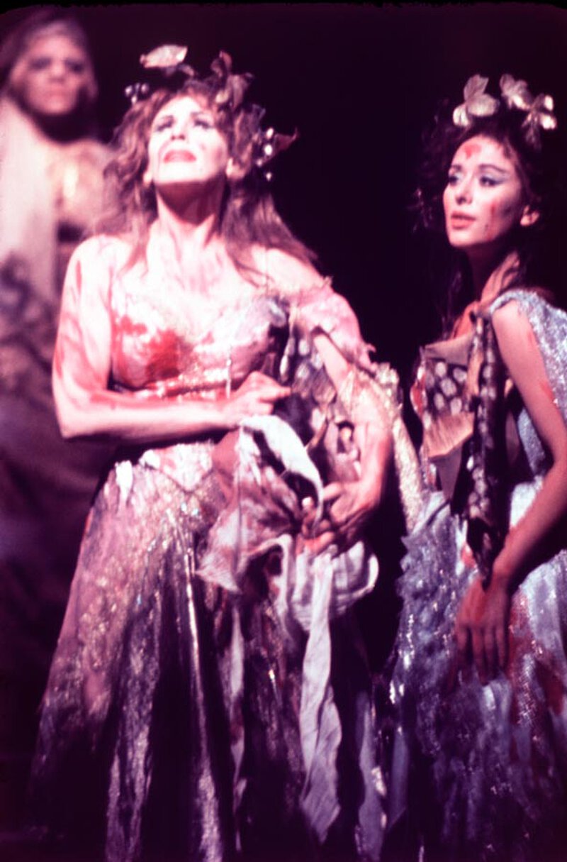 Szene aus der Uraufführung von "Die Bassariden", Deutsche Oper Berlin, 1966