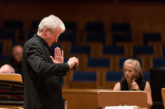 Henzes Requiem in der Tonhalle Düsseldorf, 30.09.2016