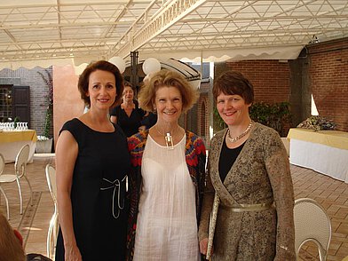 Christiane Albiez, Sally Groves and Wiebke Busch (front, fro...