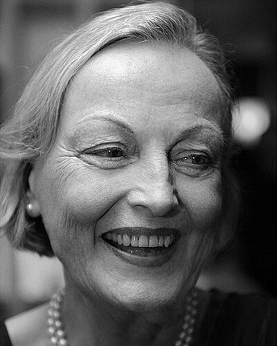 Christa Pfeffer - langjährige Henze-Mitarbeiterin, München