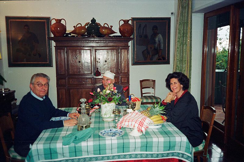 Mit Franco Buitoni (li.) und Ilaria Borletti Buitoni auf La Leprara, Weihnachten 2001