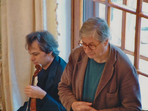 Benjamin Schmid (li.) und Tony Palmer bei dem Hauskonzert au...