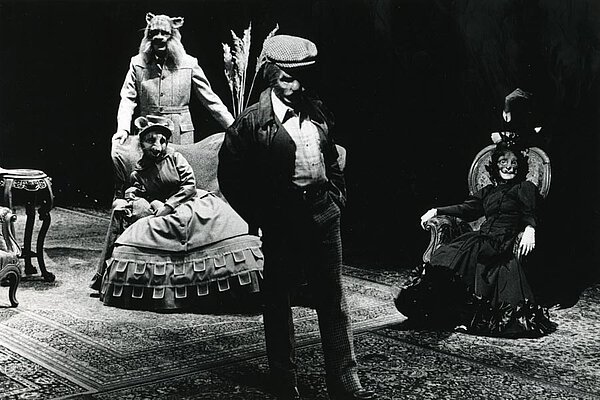 "Die englische Katze", Paris 1984