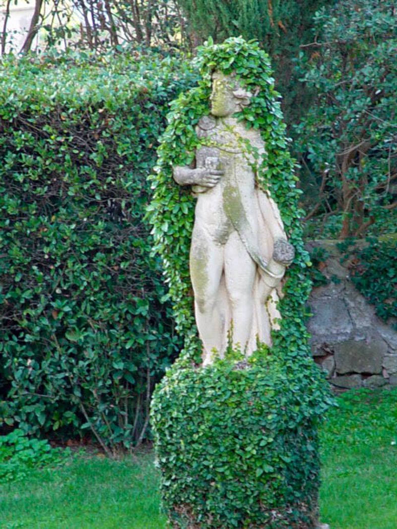 Statue im Garten von La Leprara, 2007